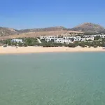 Sarakiniko Nyaraló *