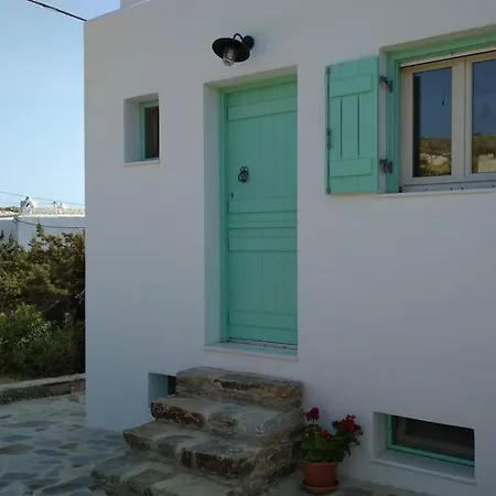 Nyaraló Sarakiniko